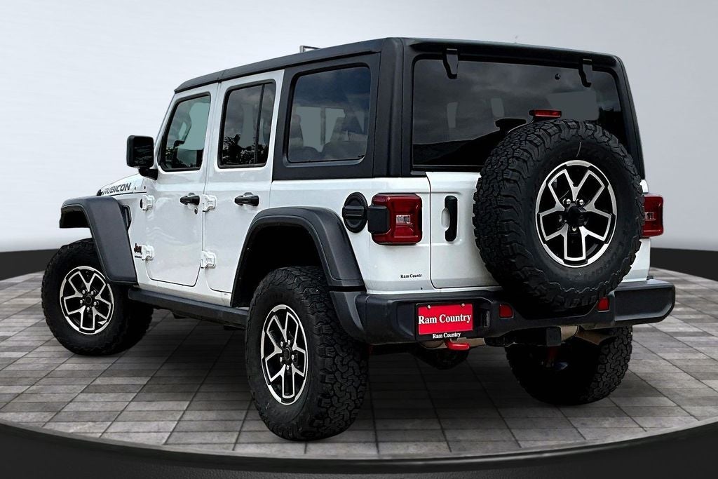 2025 Jeep Wrangler — detail view
